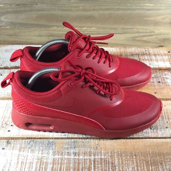 Nike Women’s Air Max Thea - Picture 1 of 7